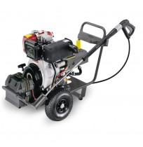 Аппарат высокого давления с дизельным двигателем 230 бар